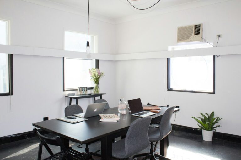 Pixel & Code Design Studio
